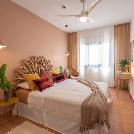 Book Jet - Sun & Pool Appartement